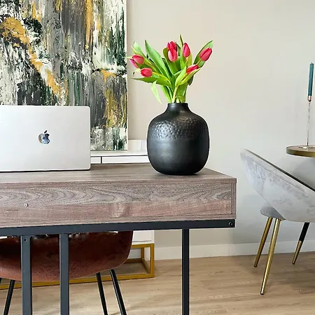 Neu & Schick: Kueche Inkl. Kaffee * Δρέσδη